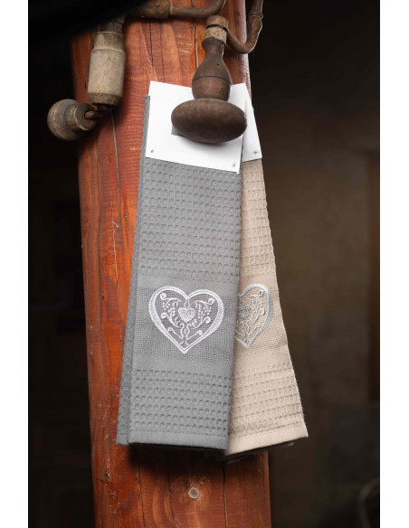 TORCHON BRODES COEUR 50x70